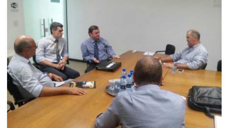 Diretores da Acib conhecem o novo gerente do BB