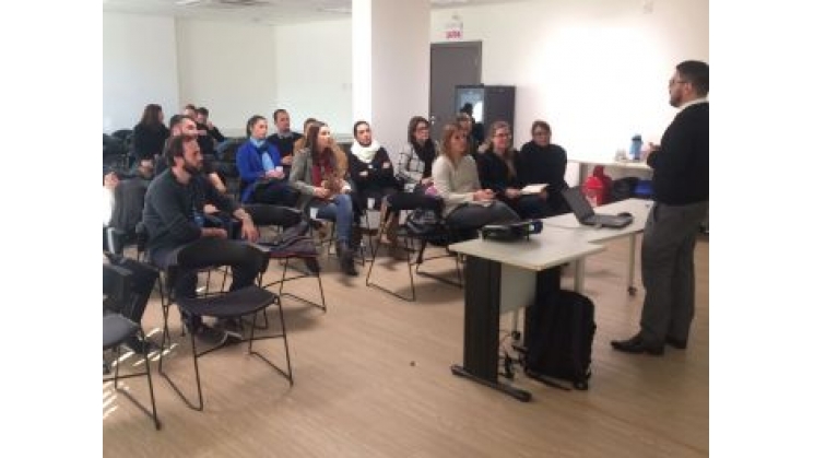 Núcleo de Marketing debate Direito aplicado à comunicação online