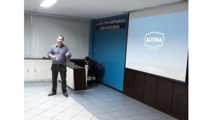 Núcleo de Gestão da Qualidade faz visita técnica à Altona