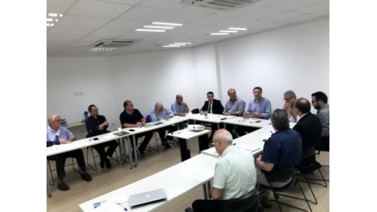 Prefeito Napoleão e delegado Rodrigo Marchetti participam de reunião do G6