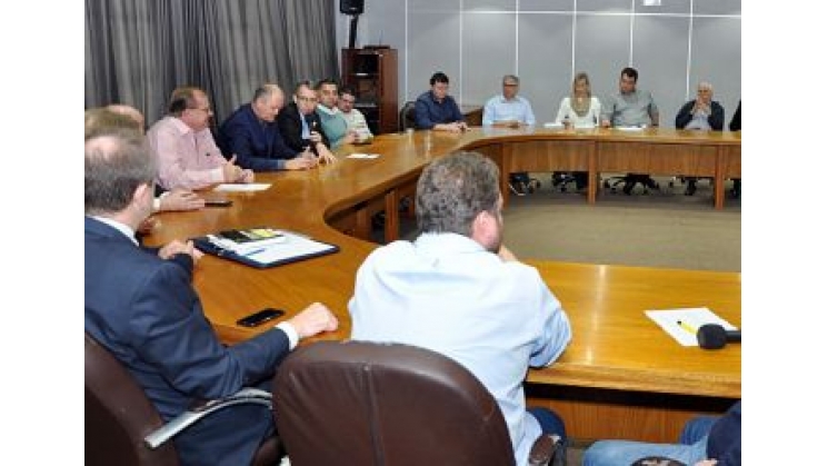 G6 se reúne com prefeito para falar sobre greve dos caminhoneiros