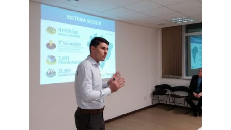 Sicoob Maxicrédito apresenta atuação na Acib