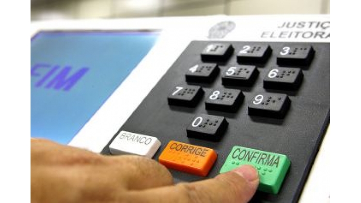 Nesta eleição, precisamos votar em quem é daqui!