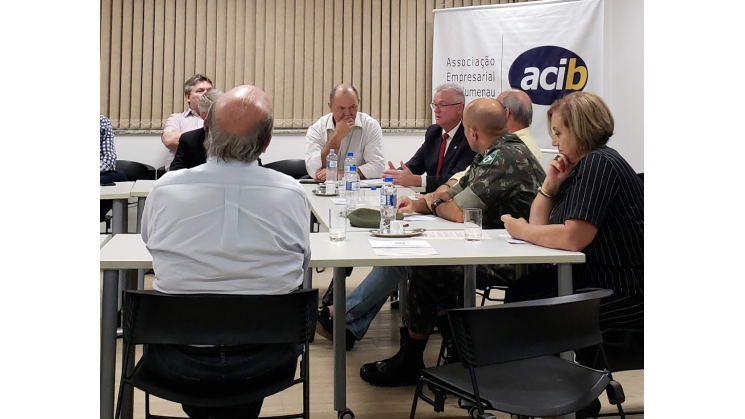 Acib recebe delegado geral de Polícia Civil de Santa Catarina