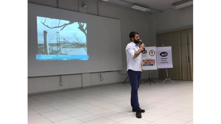 Gestão de resíduos foi tema de palestra