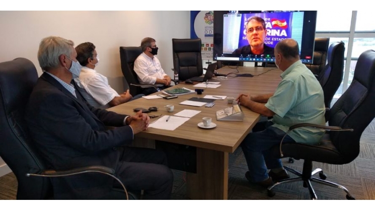 Secretário da Saúde André Motta Ribeiro pede ajuda da Facisc e ACIs para carnaval seguro, volta às aulas e retorno das atividades comerciais