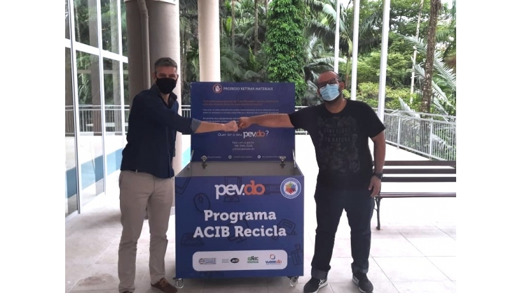 Furb e Centro de Inovação recebem pontos de coleta do programa Acib Recicla