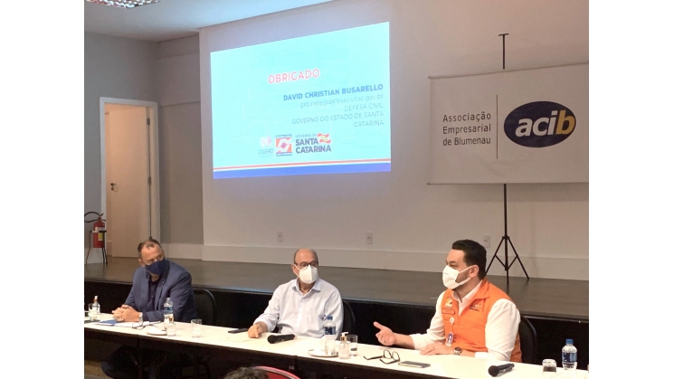 Prevenção e projetos contra cheias no Vale do Itajaí são discutidos na Acib