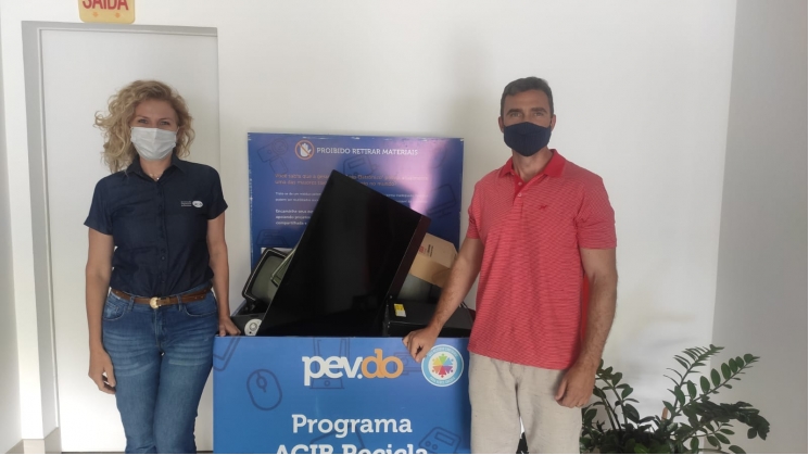 Programa Acib Recicla chega a 5 toneladas de resíduos eletrônicos recolhidos