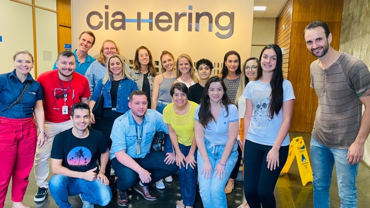 Núcleo de E-commerce faz visita técnica a Cia Hering