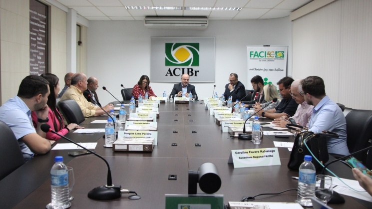 ACIB participa da Plenária Regional da Facisc, em Brusque