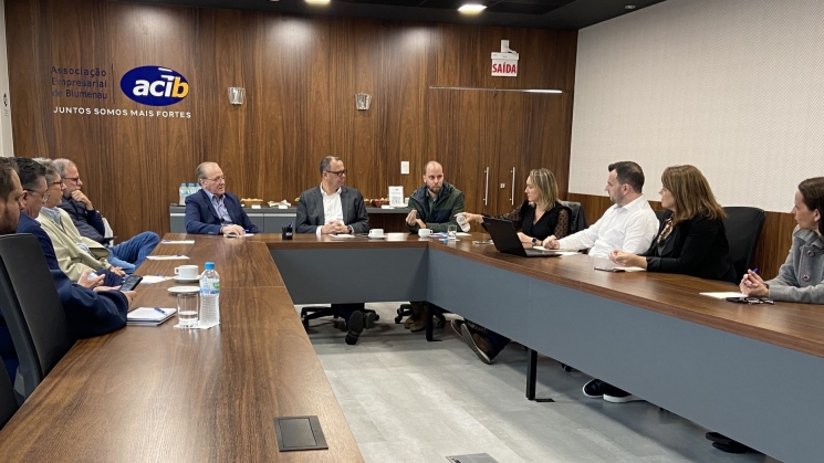 Núcleo de Emissoras de Rádio discute ações para segundo semestre