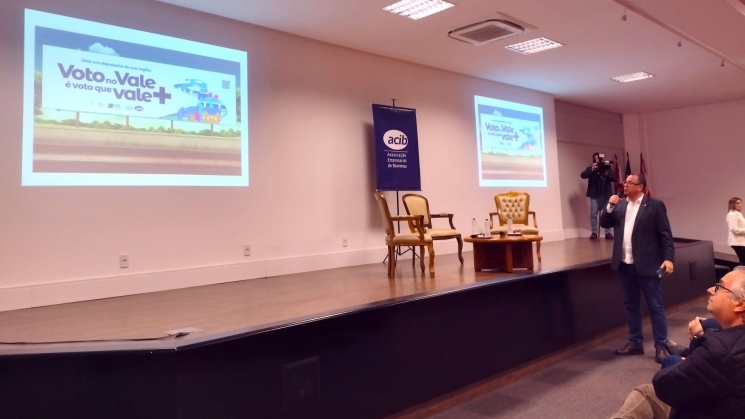 ACIB e entidades empresariais encerram rodada de conversas com candidatos