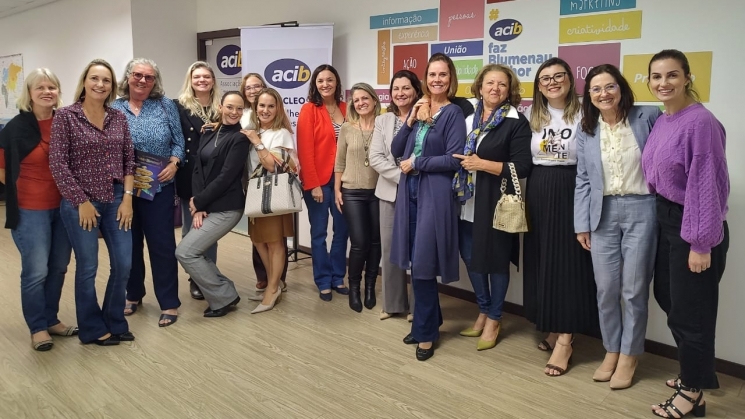Núcleo Mulher Empresária discute planejamento 2023