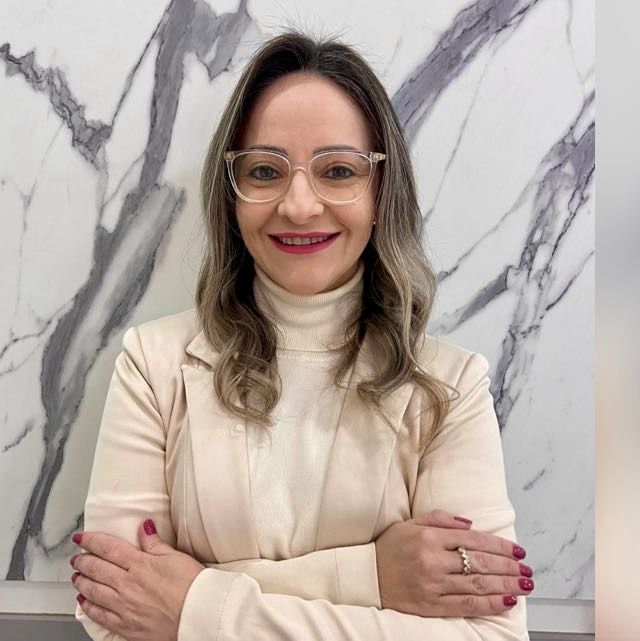 Aline Eich 