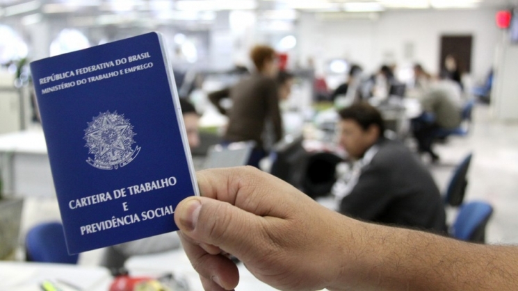 Blumenau fecha outubro com geração de mais de 8 mil postos de emprego no ano