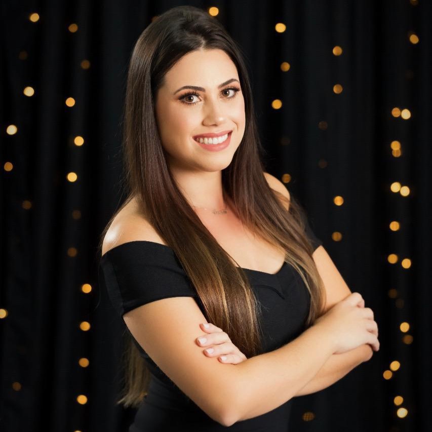 Camila Cristina Stapait 