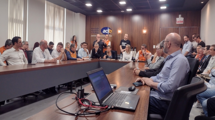 ACIB, em parceria com entidades empresariais, prefeitura e Defesa Civil, promove reunião para discutir situação das barragens