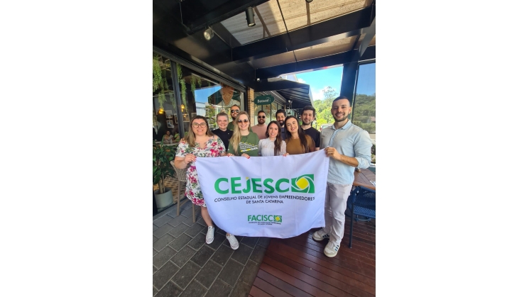 Guilherme Tomio, do Núcleo de Jovens Empreendedores da Acib, toma posse como presidente do Cejesc