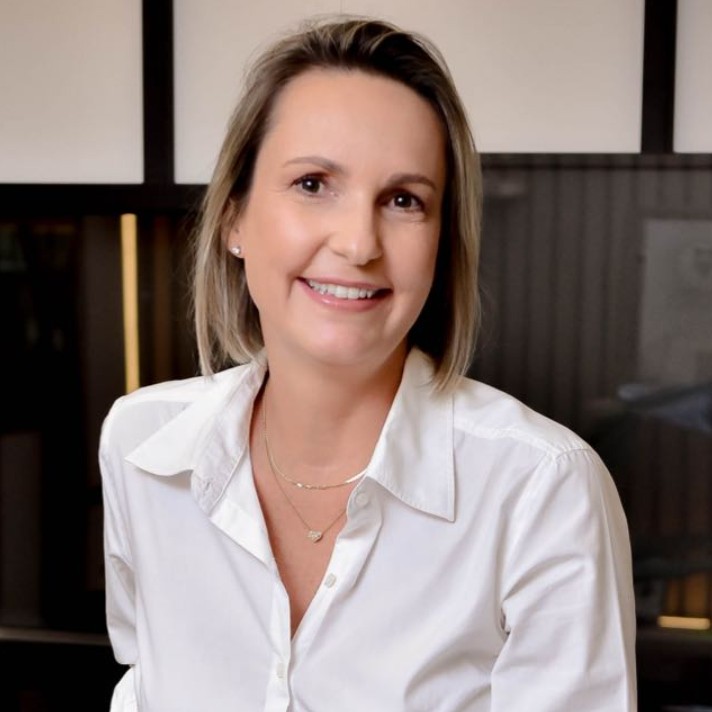 Melissa Vieira Loures