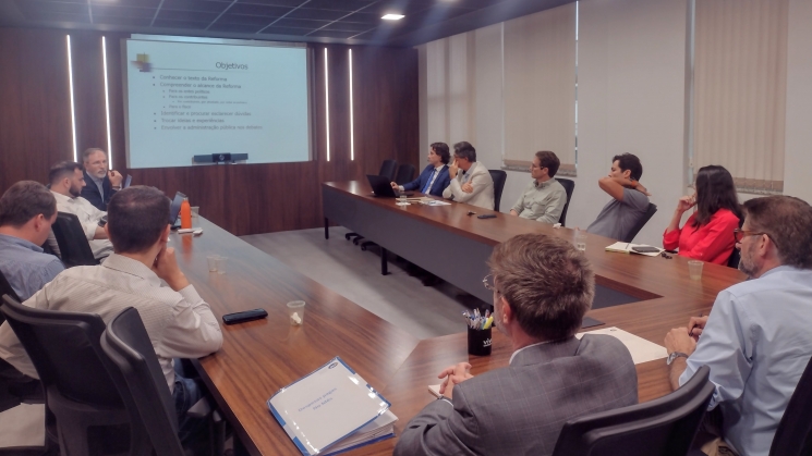 Diretoria da ACIB discute organização de eventos sobre Reforma Tributária