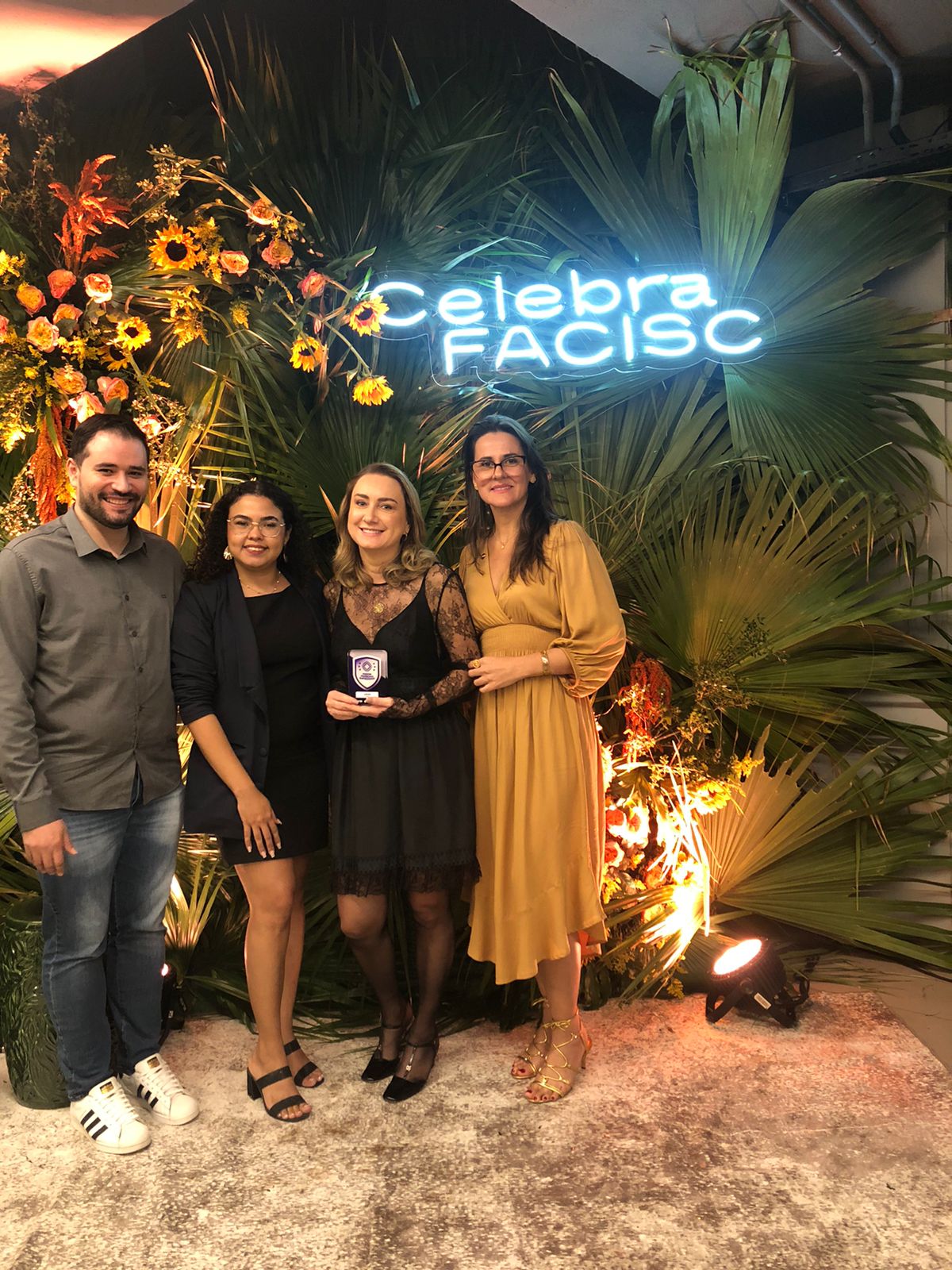 ACIB recebe prêmio Podium Programa Empreender