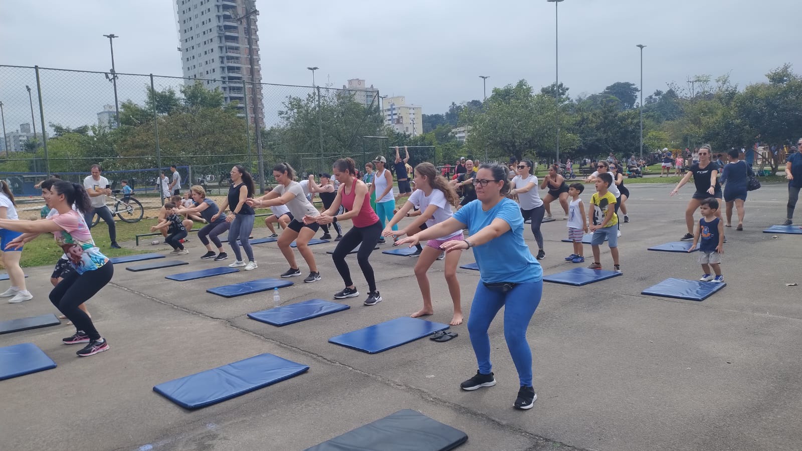 Núcleo Atividades Físicas da Acib promove evento gratuito no Parque Ramiro
