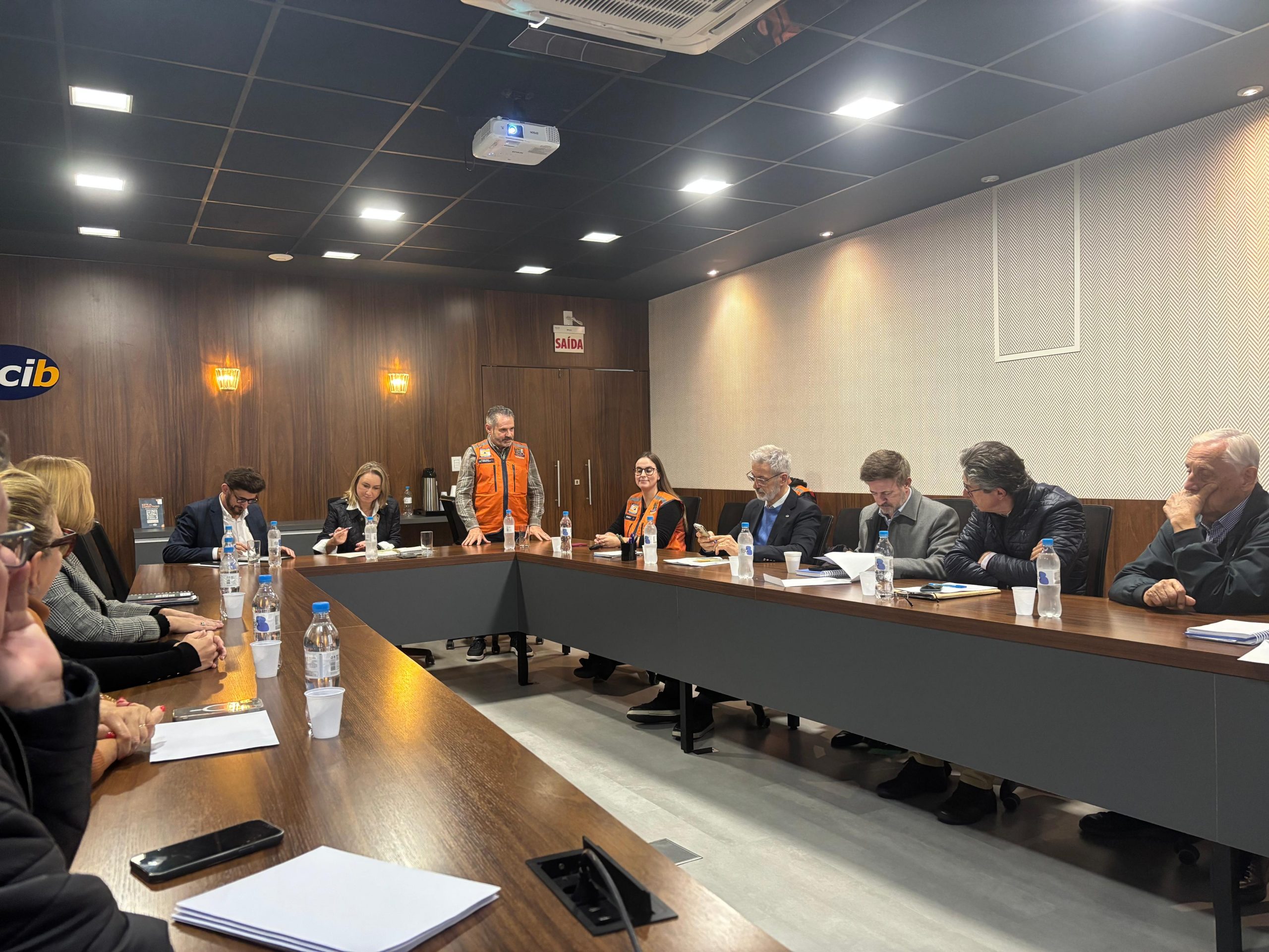 Diretoria da ACIB recebe Defesa Civil e discute impactos do El Niño esperados para Blumenau